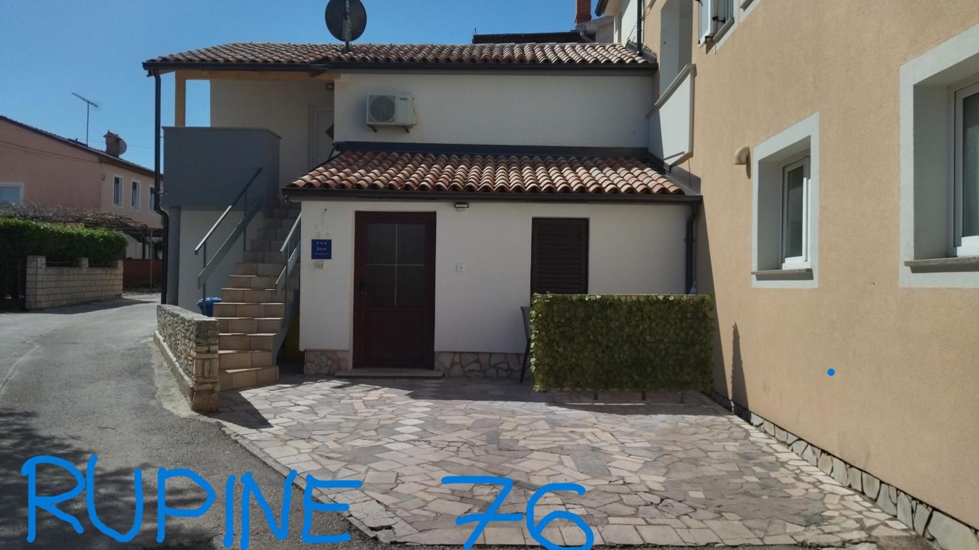 Apartment Uki Premantura Dış mekan fotoğraf